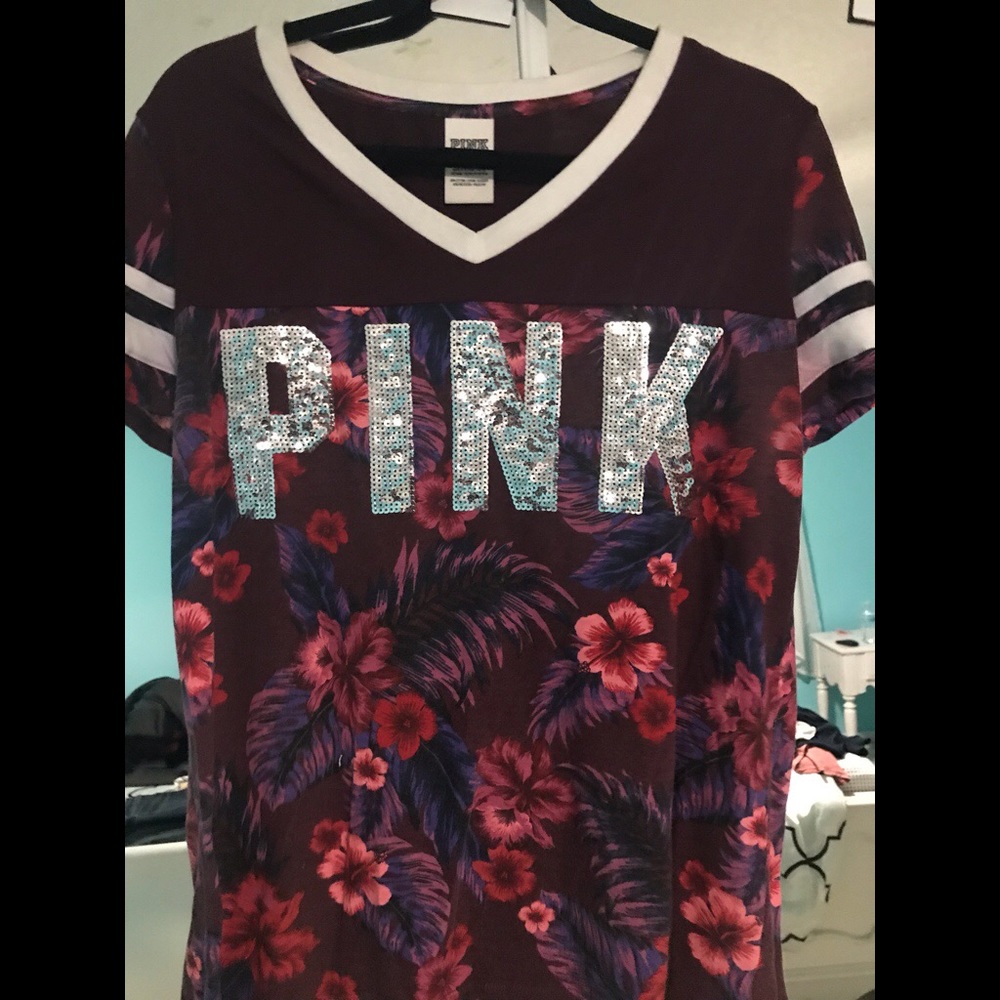 PINK Victoria’s Secret tee